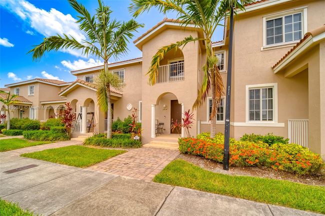 0 - 27514 Sw 140th Ave, Townhouse with 3 bedrooms, 2 bathrooms and null parking in Homestead FL | Image 3