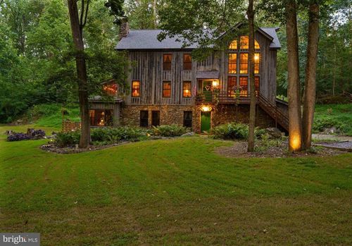 1132 Terrapin Neck Rd, Shepherdstown, WV, 25443-4151 | Card Image