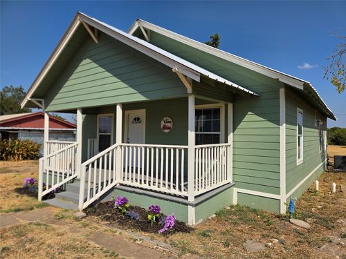 601 Tx-56, Windom, TX, 75492 | Card Image