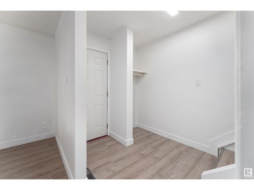 14230 80 St Nw, Edmonton, AB, T5C1L6 | Card Image