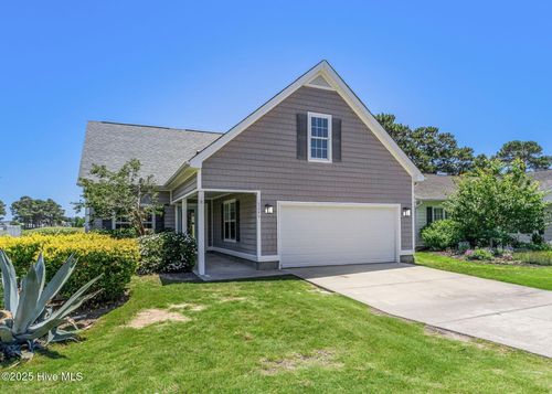5249 Minnesota Dr Se, Southport, NC, 28461-7412 | Card Image