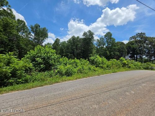 1140 Heathwood West Dr, Cookeville, TN, 38506-6634 | Card Image