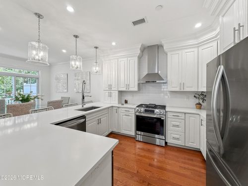6 Cottrell Ct, Old Bridge, NJ, 08857-3275 | Card Image