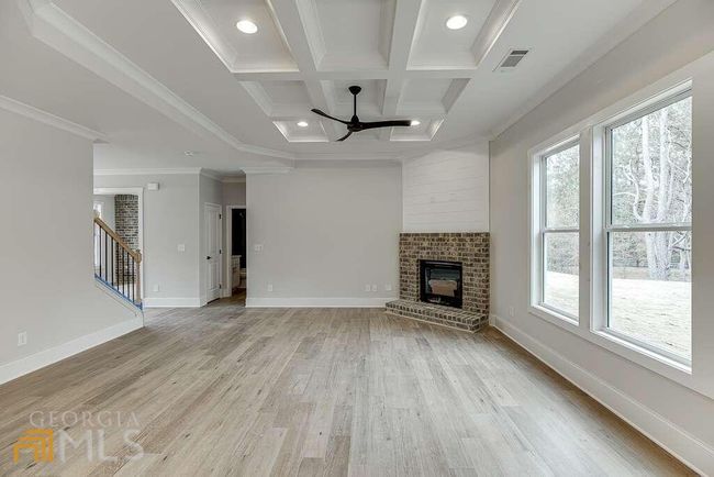 7030 Majors Rd, House other with 5 bedrooms, 3 bathrooms and 4 parking in Cumming GA | Image 12