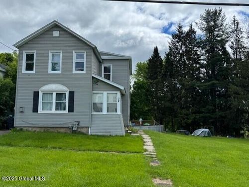 34 Haskell St, Hagaman, NY, 12086-7704 | Card Image
