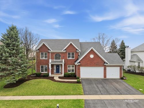 39W771 Benton Ln, Geneva, IL, 60134-4403 | Card Image