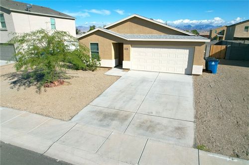 534 Ramar Rd, Bullhead City, AZ, 86442-6253 | Card Image