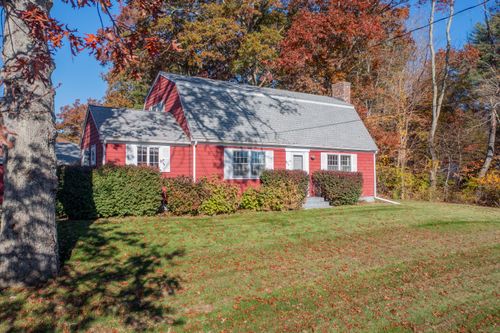 231 Back Rd, Windham, CT, 06280-1207 | Card Image
