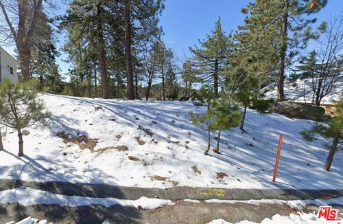 32255 Whisper Dr, Running Springs, CA, 92382 | Card Image