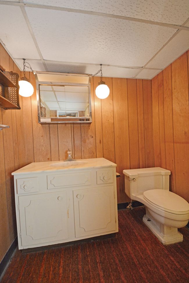 219 S Coolidge St, House other with 3 bedrooms, 2 bathrooms and 2 parking in Normal IL | Image 36