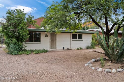 4048 N Fremont Avenue, Tucson, AZ, 85719 | Card Image