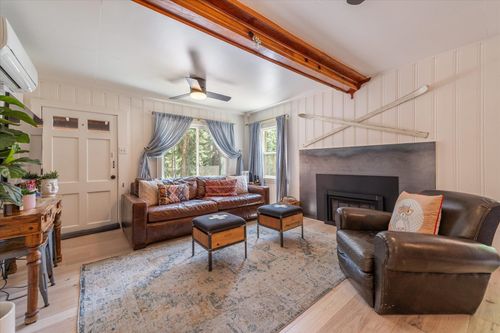 604 Chipmunk St, Kings Beach, CA, 96143 | Card Image