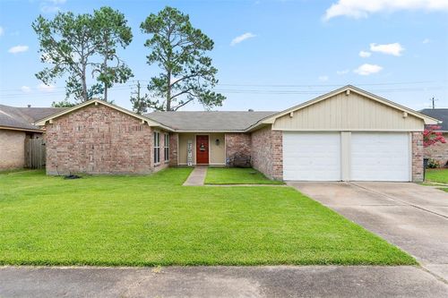 17326 Heritage Bay Dr, Webster, TX, 77598-3019 | Card Image