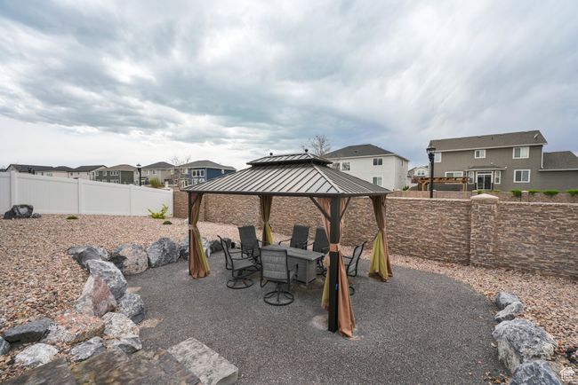 Relaxing Gazebo | Image 33