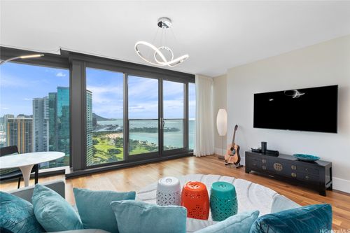 apt-2906-1108 Auahi St, Honolulu, HI, 96814-4975 | Card Image