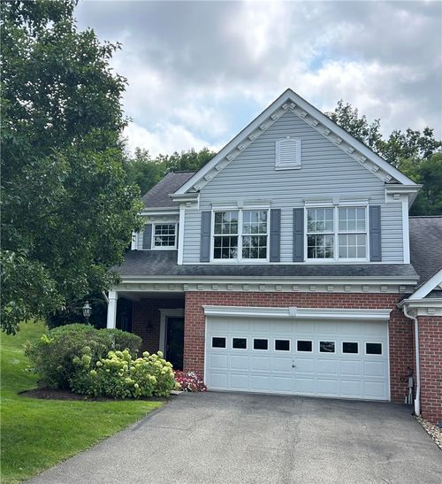 1320 Maplewood Cir, Washington, PA, 15301-2135 | Card Image