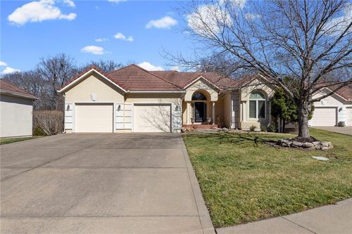 21304 E 37th Terrace Ct S, Independence, MO, 64057-3390 | Card Image