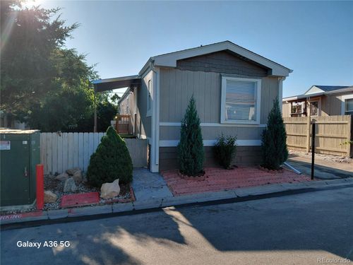 9760 Peacock St, Federal Heights, CO, 80260-5749 | Card Image