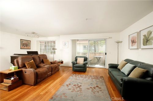 unit-2-510 N Shelton St, Burbank, CA, 91506-1870 | Card Image