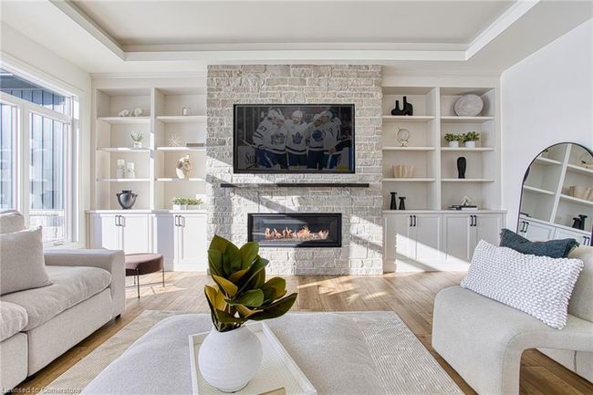 9392 Silver St, House other with 4 bedrooms, 4 bathrooms and 19 parking in Caistor Centre ON | Image 9