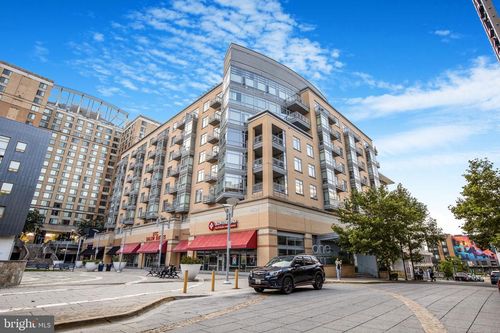 apt-213-6506 America Blvd, HYATTSVILLE, MD, 20782-2093 | Card Image