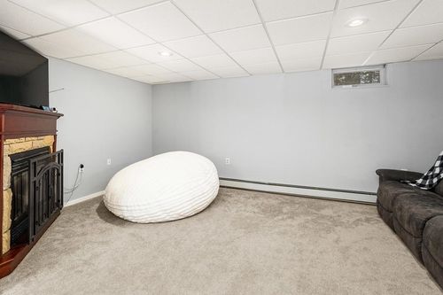 3790 Munger Shaw Rd, Duluth, MN, 55810-9514 | Card Image