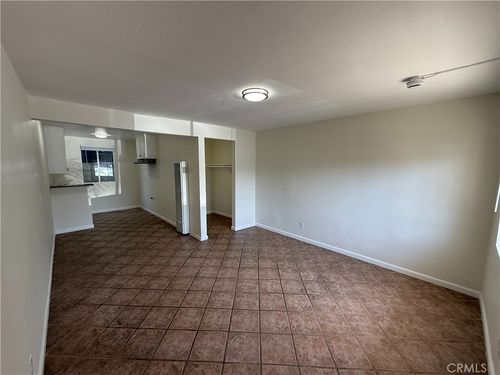 apt-17-4612 Florence Ave, Bell, CA, 90201-4358 | Card Image