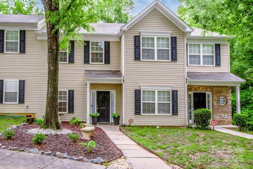 2208 Winthrop Chase Dr, Charlotte, NC, 28212-8595 | Card Image