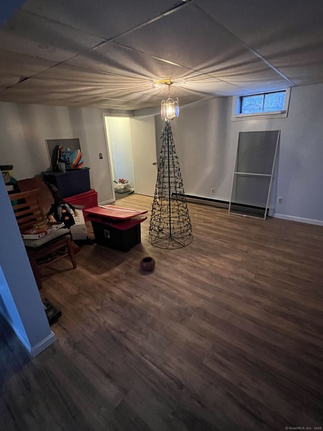 38 High St, House other with 3 bedrooms, 2 bathrooms and 4 parking in Middlefield CT | Image 14