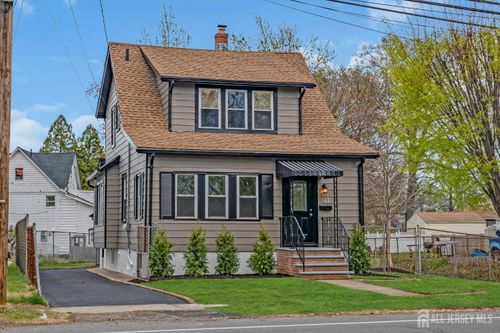 211 S Washington Ave, Dunellen, NJ, 08812-1638 | Card Image