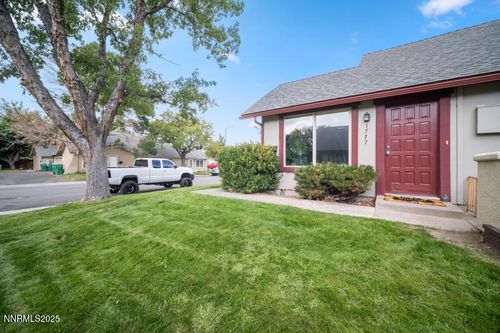 1777 York Way, Sparks, NV, 89431-1943 | Card Image