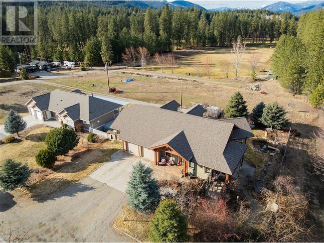 250 1 St Ave, House other with 3 bedrooms, 5 bathrooms and 3 parking in Kootenay Boundary BC | Image 77