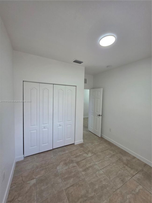 10233 Sw 176 Th St, Home with 3 bedrooms, 2 bathrooms and null parking in Miami FL | Image 21