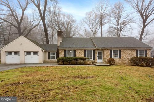 739 Weadley Rd, RADNOR, PA, 19087-2852 | Card Image