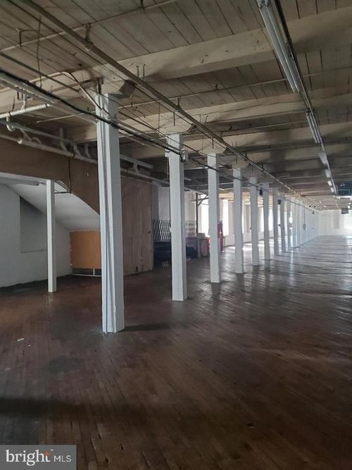 6-50 Hulmeville Ave, PENNDEL, PA, 19047-5169 | Card Image