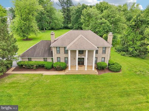 5800 Wild Flower Ct, Derwood, MD, 20855-2423 | Card Image