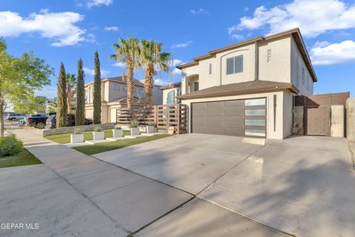 448 Emerald Pass Ave, Horizon City, TX, 79928-6467 | Card Image