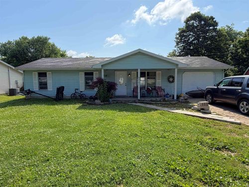 1115 N 9th St, Mitchell, IN, 47446-8058 | Card Image