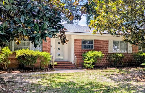 202 E College St, Salemburg, NC, 28385-8698 | Card Image