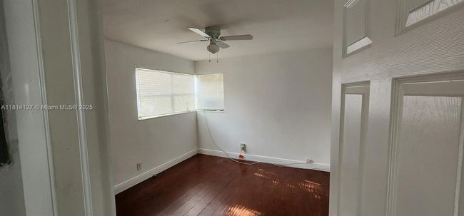 B - 371 Ne 57 Th Ct, Home with 2 bedrooms, 1 bathrooms and null parking in Oakland Park FL | Image 15