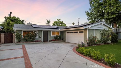 23741 Archwood St, West Hills, CA, 91307-3002 | Card Image