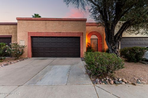 1433 W Calle Plomo, Tucson, AZ, 85745 | Card Image