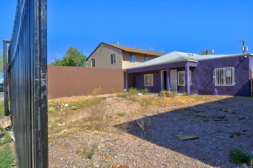 6913 Acoma Rd Se, Albuquerque, NM, 87108-3155 | Card Image