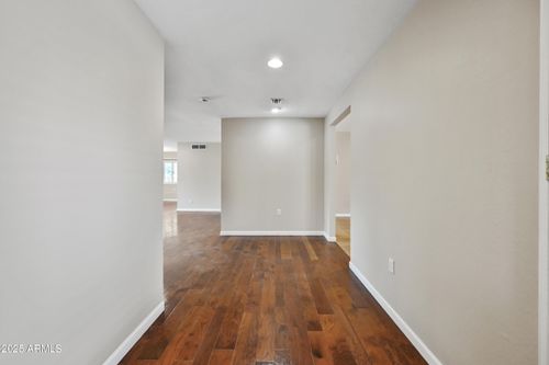 324 W Willow Ave, Phoenix, AZ, 85029-1844 | Card Image