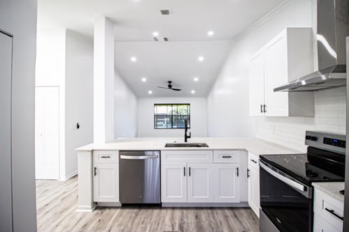 20-13055 Albright Ct, Wellington, FL, 33414-3913 | Card Image