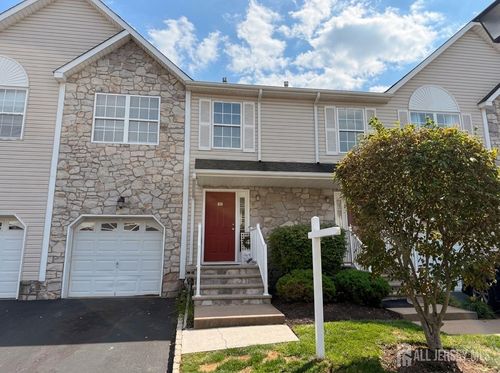 10 Dina Ln, SOMERSET, NJ, 08873-7610 | Card Image
