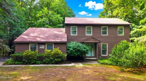 14 Thoroughbred Way, Clifton Park, NY, 12065-6744 | Card Image