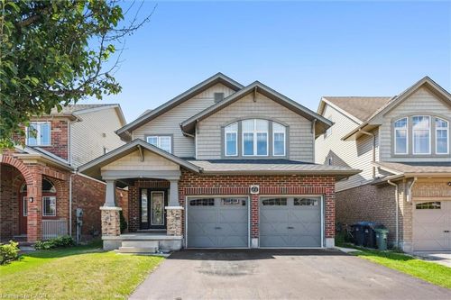 64 Laughland Lane, Guelph, ON, N1L0C6 | Card Image