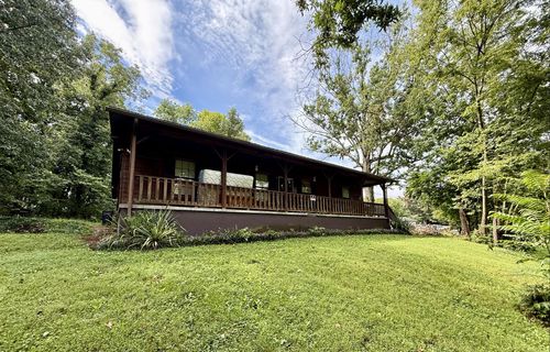 8114 Whetsel Rd, Whitesburg, TN, 37891-8850 | Card Image