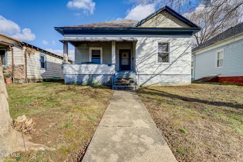 231 3rd St, Erwin, TN, 37650-1221 | Card Image